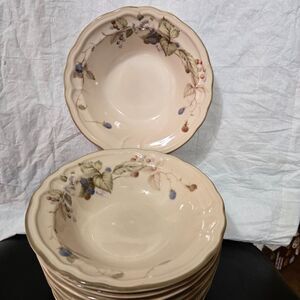 Vintage Epoch Summer Hill Blackberry E 530 Cereal Soup Bowl Korea Vintage 7"